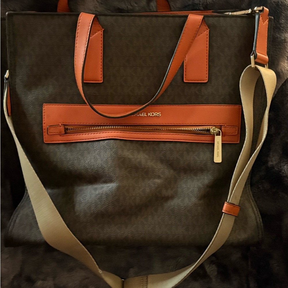 Michael Kors Black and Tan Messenger Bag